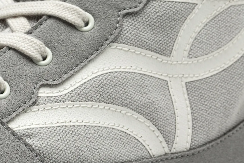 Wildling Shoes Ino stone